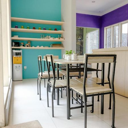 Spot On 1712 Griya Shanta Residence Маланг Екстериор снимка